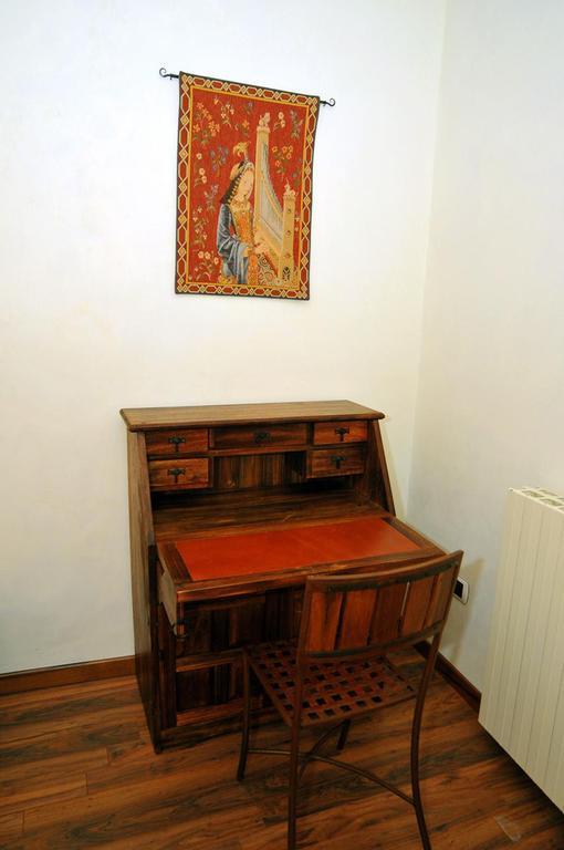 La Dimora Del Ghibellino Villa Tivoli Szoba fotó